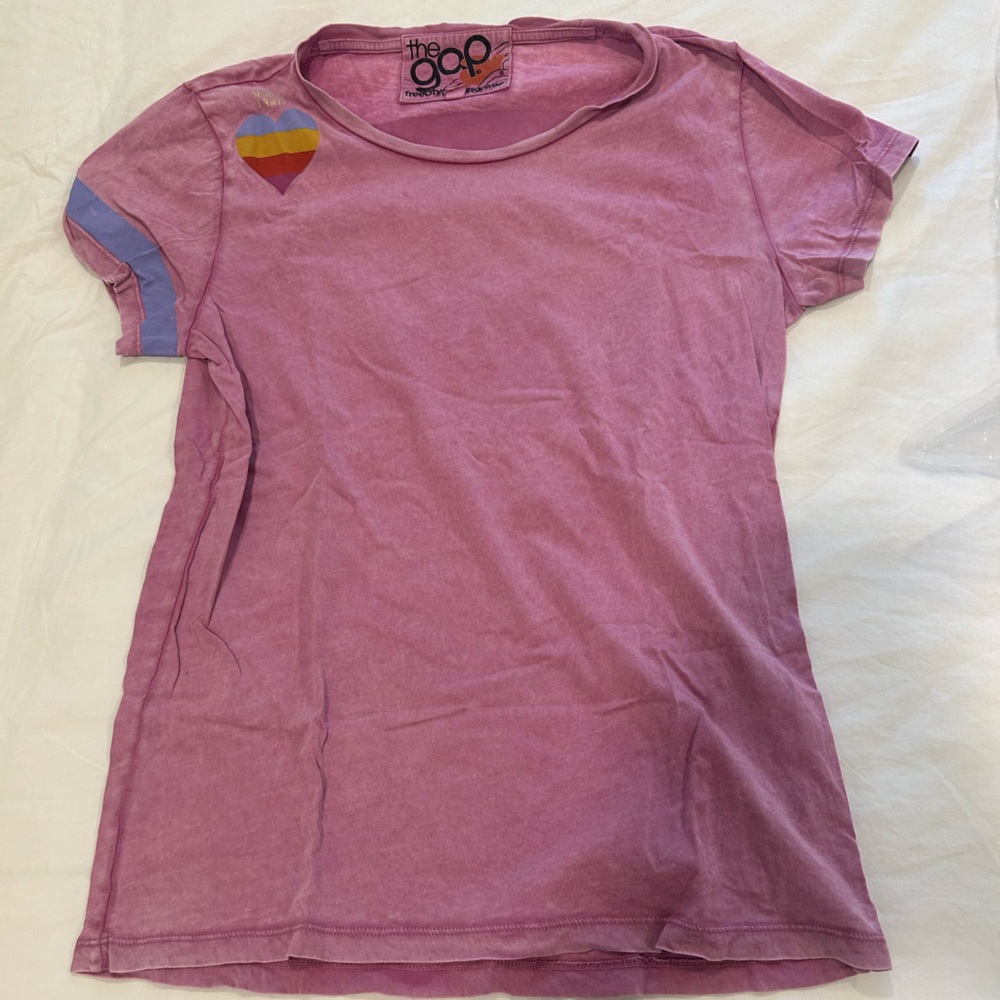 Free city x gap t shirt MEDIUM